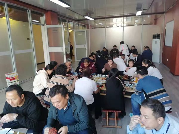 吃貨的福利！臨沂又添獨一味美食“牛千味醬牛骨”飯店開業(yè)了